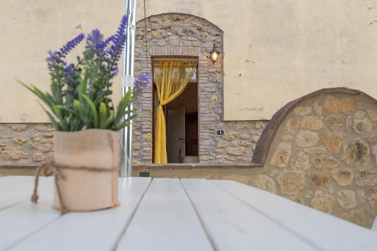 Podere Mona Pomarance Exteriér fotografie